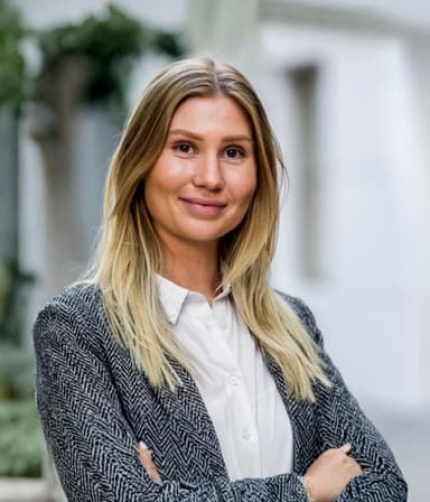 Elin Wallington - HIM Alumni